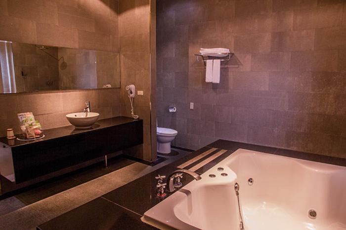 Lu Kang Villa Spa Lukang Eksteriør bilde